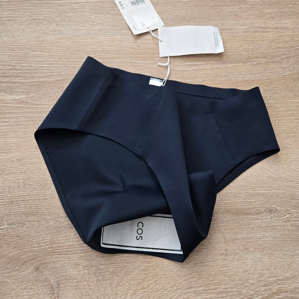 COS High-Waisted Bikini Briefs NWT Womens (Navy) Ink Blue Size 8 New With Tags - Picture 12 of 16
